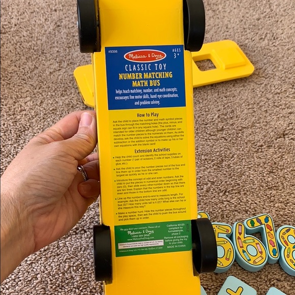 Classic Toy Number Matching Math Bus - Picture 5 of 8